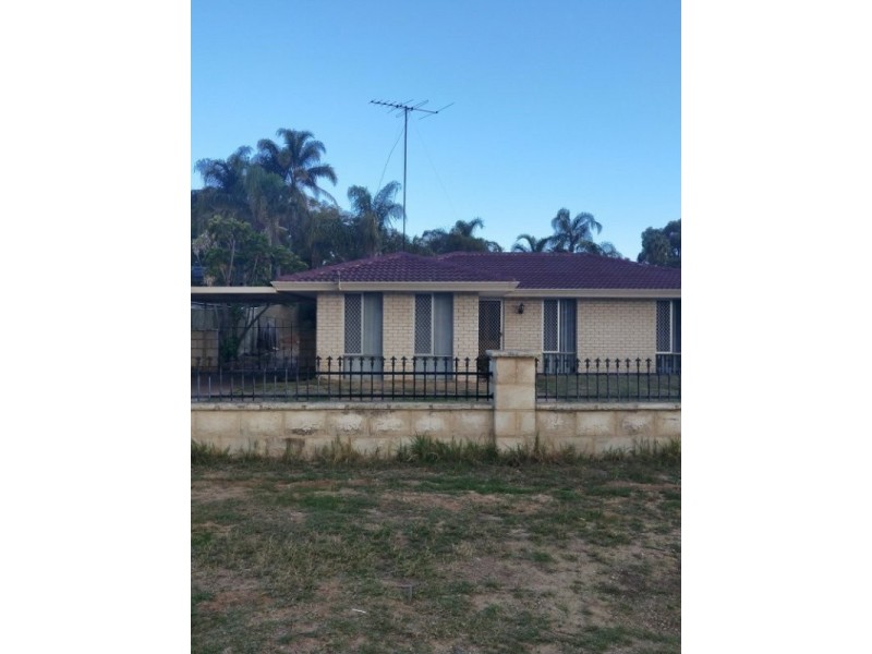 40 Sulphur Road, Parmelia WA 6167