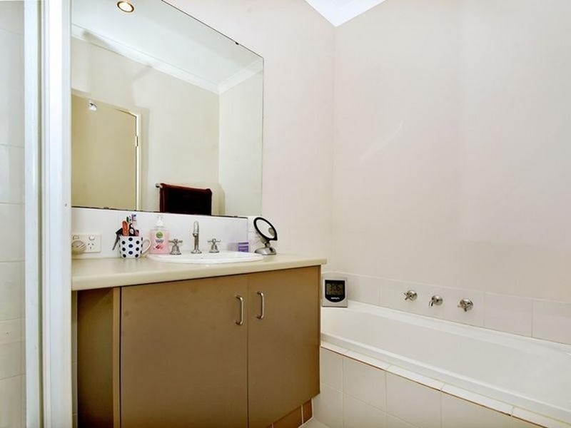 6b Kweda Way, Nollamara WA 6061