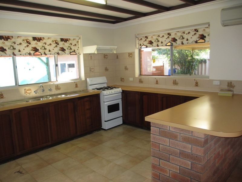 4 Chiswick Street, Riverton WA 6148