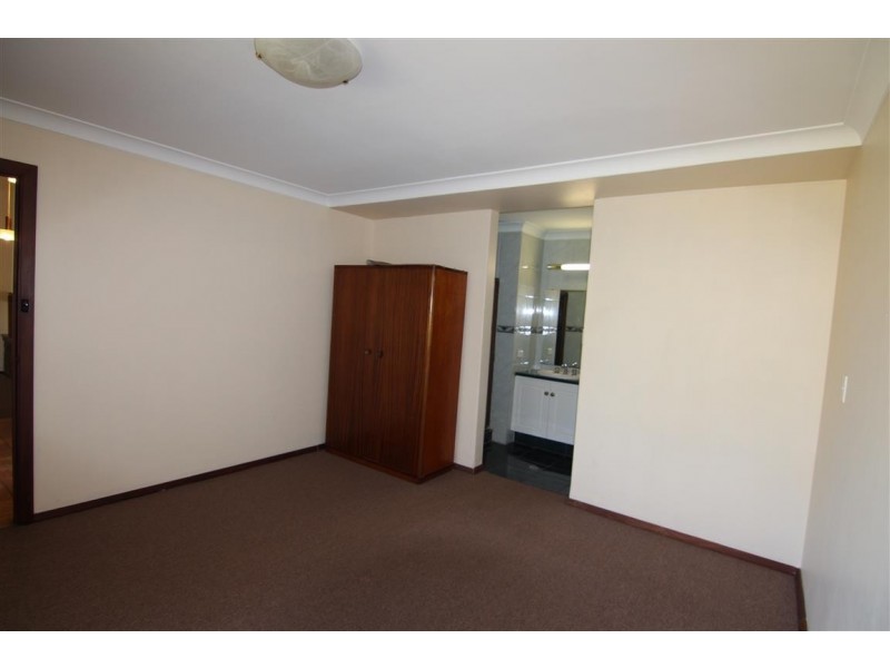 25 Stanbury Way, Booragoon WA 6154