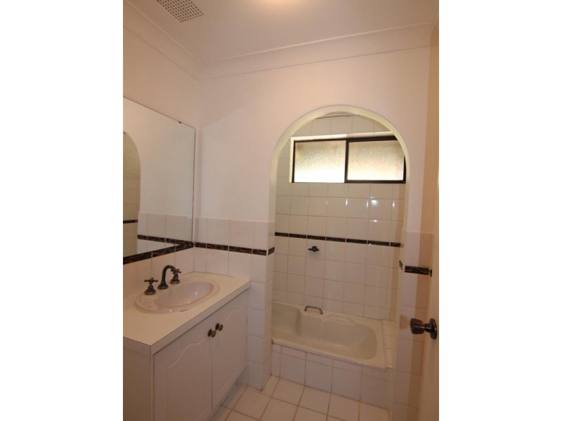 25 Stanbury Way, Booragoon WA 6154