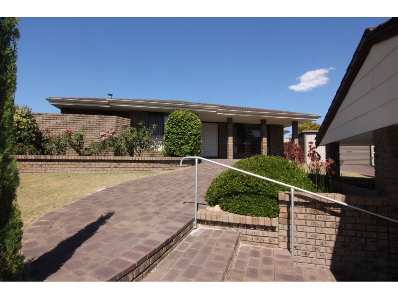 12 Pallas Place, Willetton WA 6155