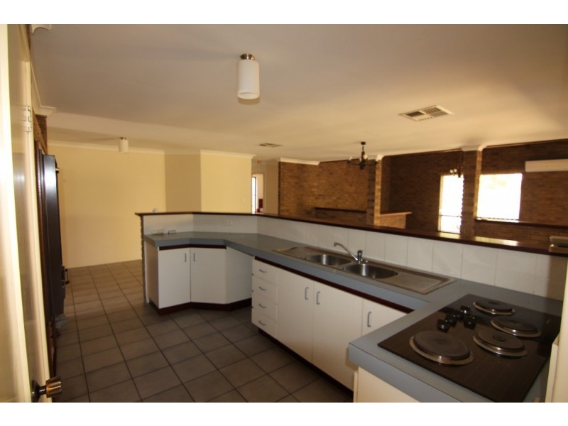 12 Pallas Place, Willetton WA 6155