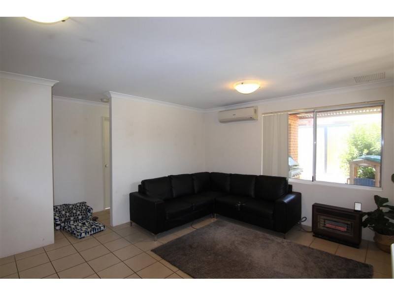 2/41-43 Sixth Road, Armadale WA 6112