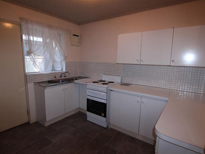 Unit 6/28 Greenock Ave, Como WA 6152