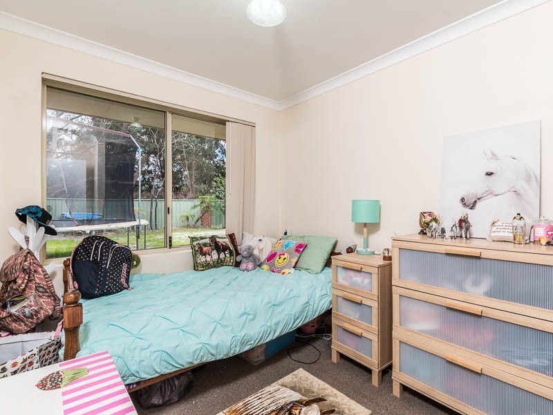 2 Steppe Court, Canning Vale WA 6155
