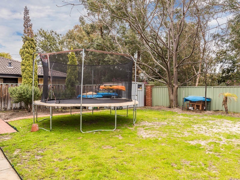 2 Steppe Court, Canning Vale WA 6155