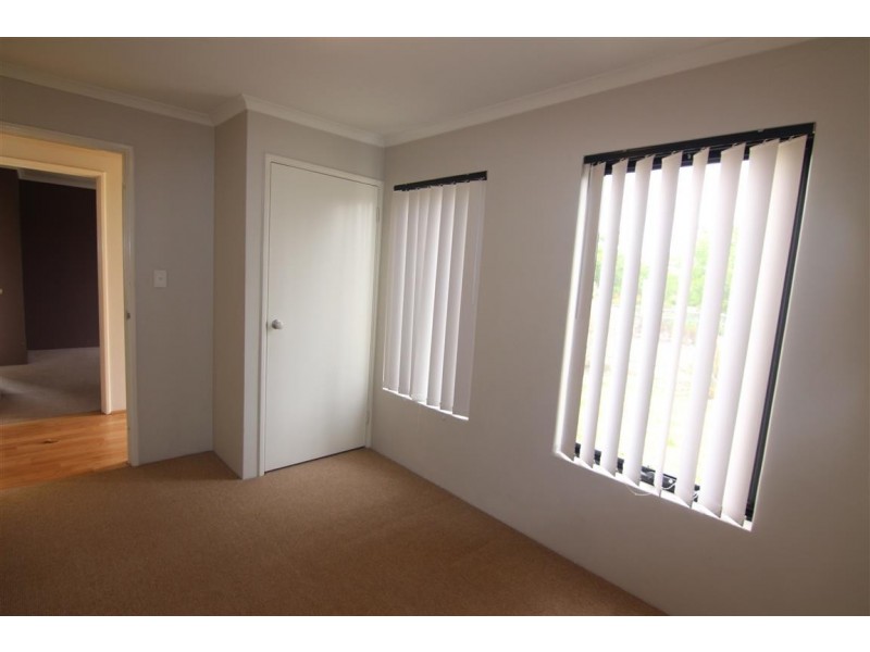 20 Richmond Entrance, Success WA 6164