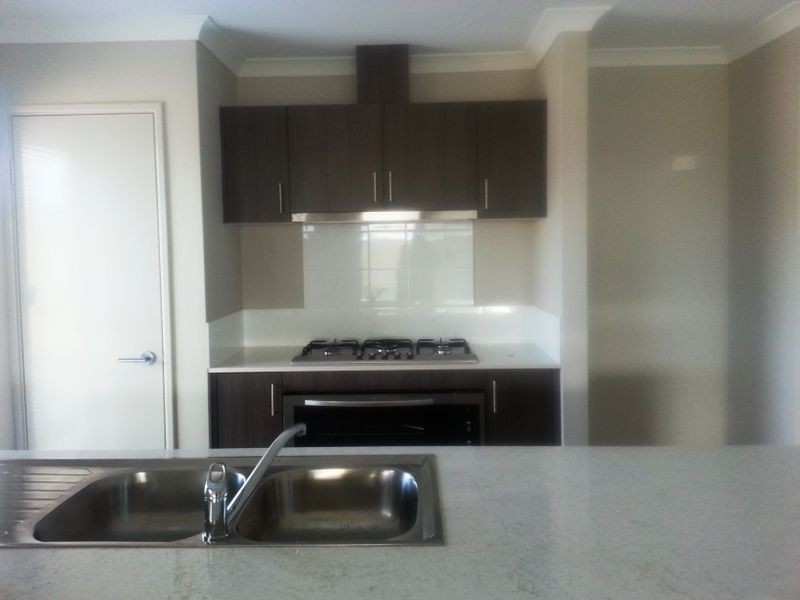 12 Willis Street, Hammond Park WA 6164