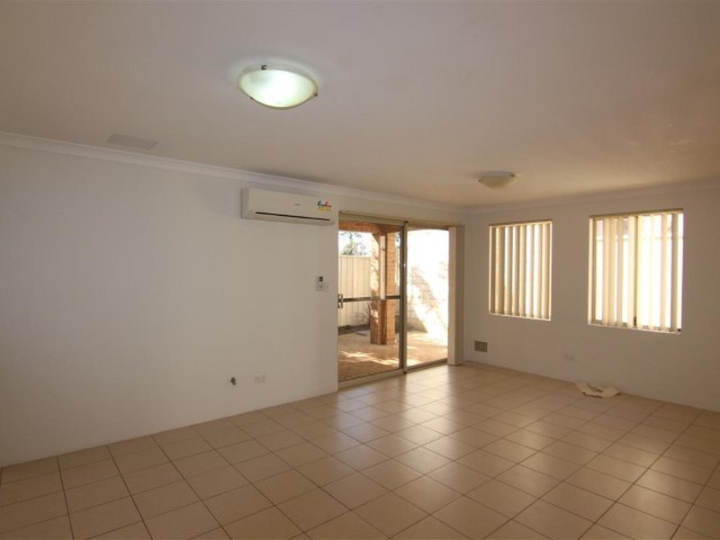 Unit 12/17-21 Third Avenue, Kelmscott WA 6111