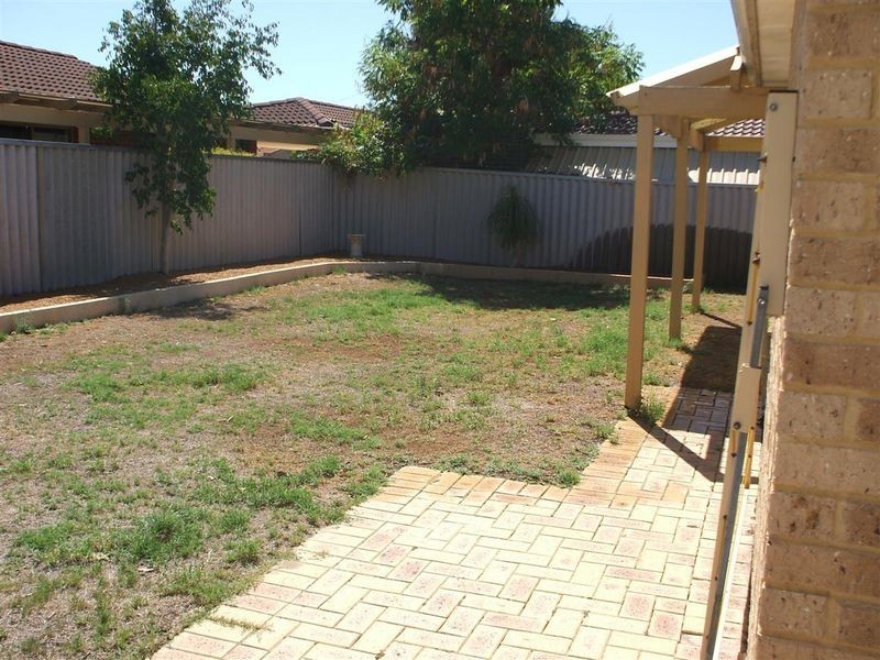 4 Blythe Place, Willetton WA 6155