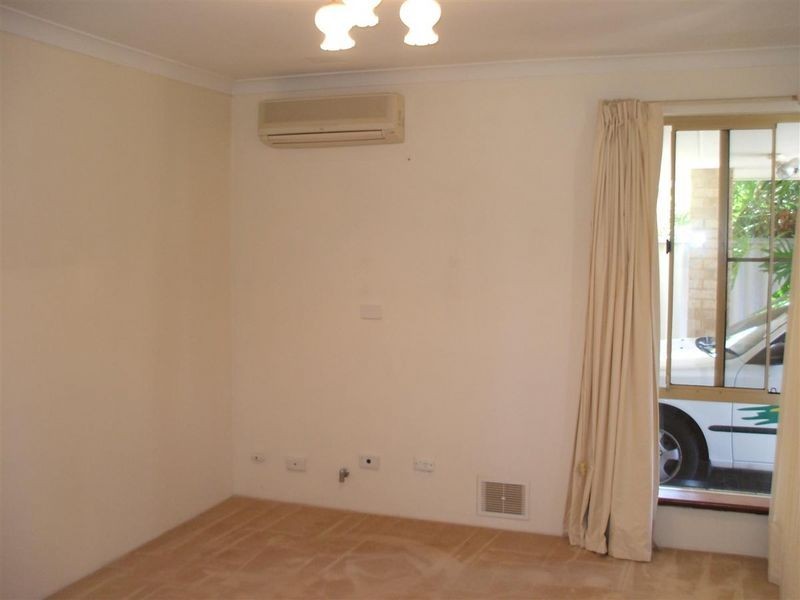 4 Blythe Place, Willetton WA 6155