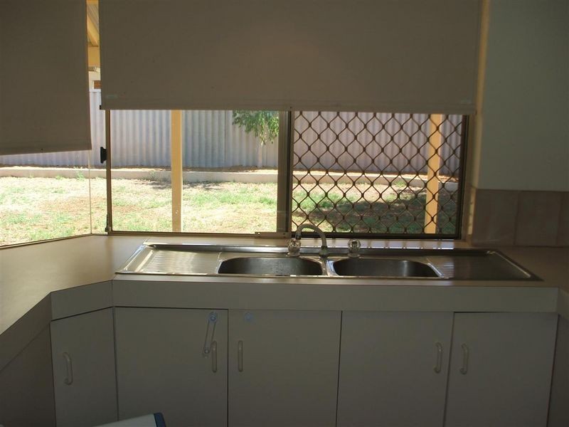 4 Blythe Place, Willetton WA 6155