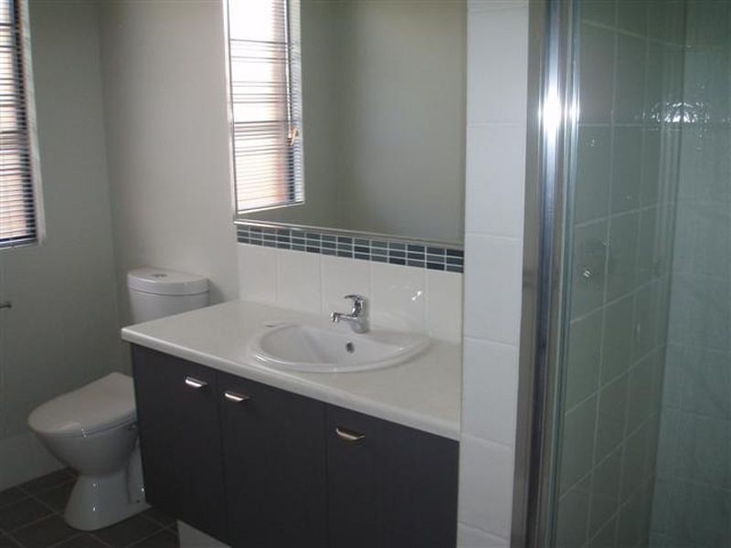 2/50 Claridge Circle, Thornlie WA 6108