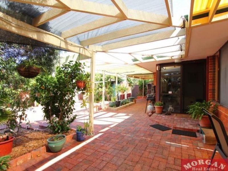 4 Magenta Place, Riverton WA 6148