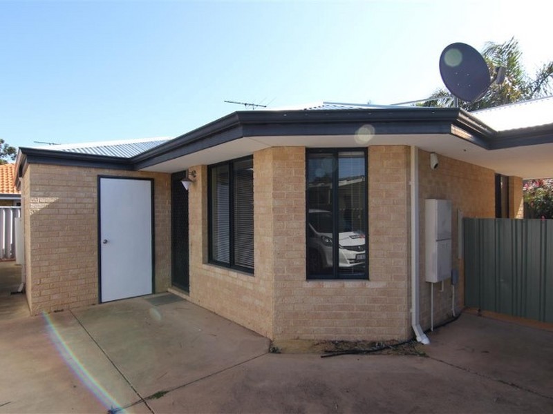 Unit 1/13 Markham Way, Balga WA 6061