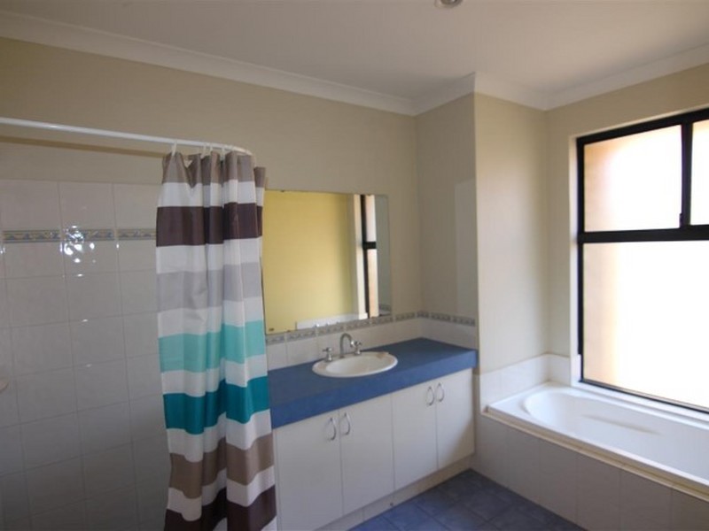 Unit 1/13 Markham Way, Balga WA 6061