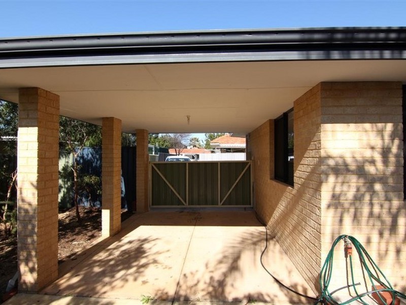 Unit 1/13 Markham Way, Balga WA 6061