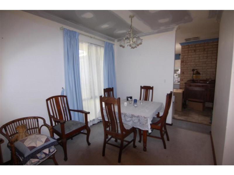 41 Narcissus Avenue, Parkwood WA 6147