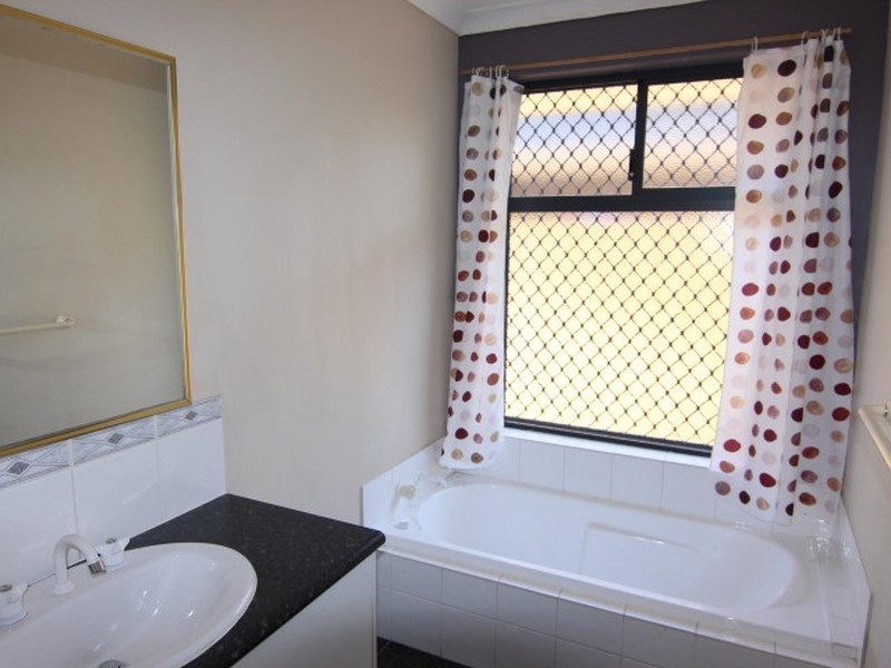 50 Potter Street, Huntingdale WA 6110