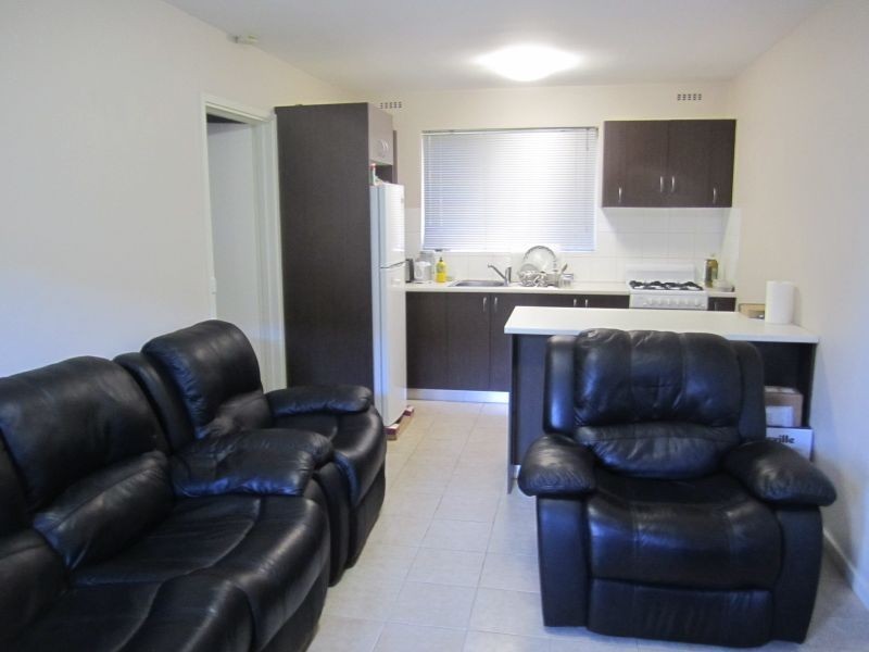 2/169 Hubert Street, East Victoria Park WA 6101