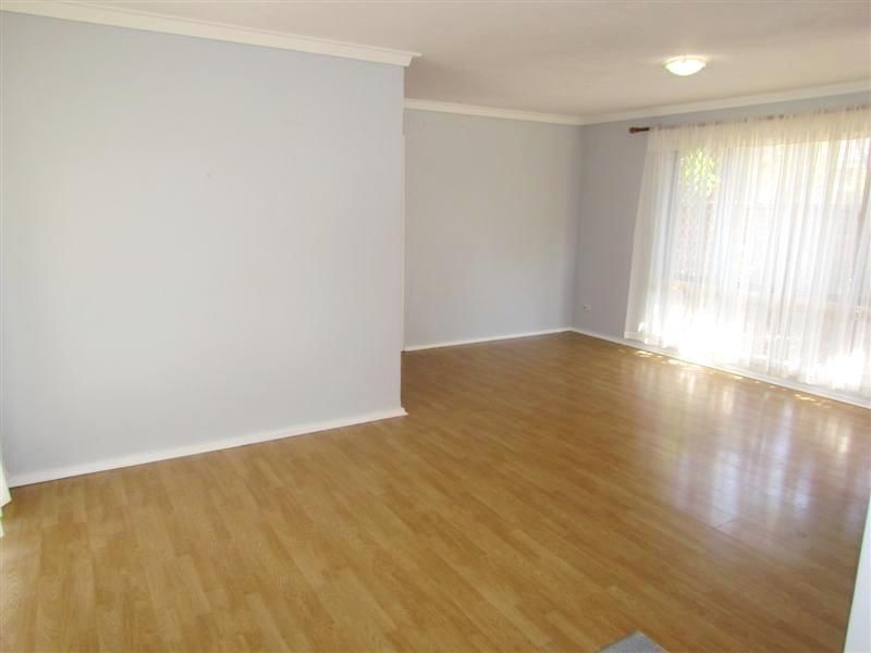 10/32 – 50 Dealy Close, Cannington WA 6107