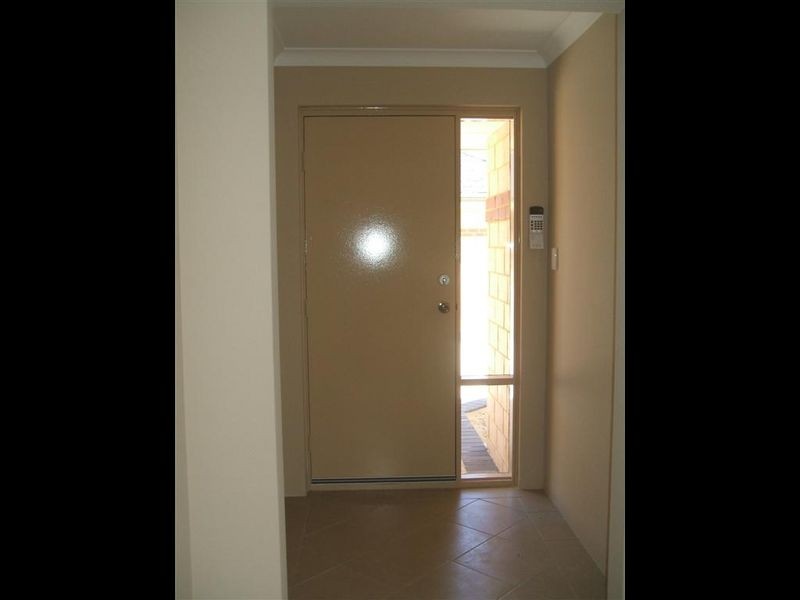 3/456 Kalamunda Rd, High Wycombe WA 6057