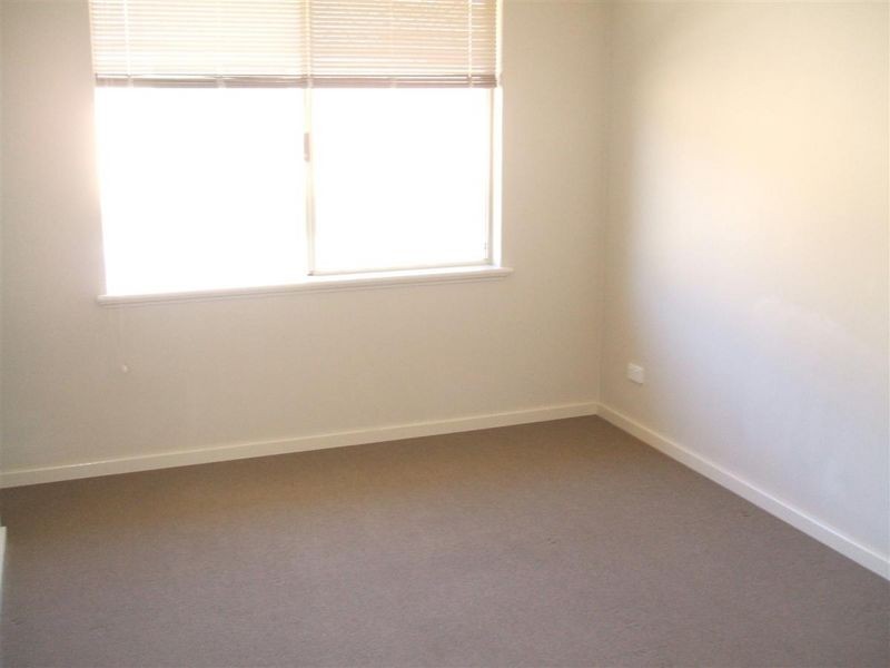 3/456 Kalamunda Rd, High Wycombe WA 6057