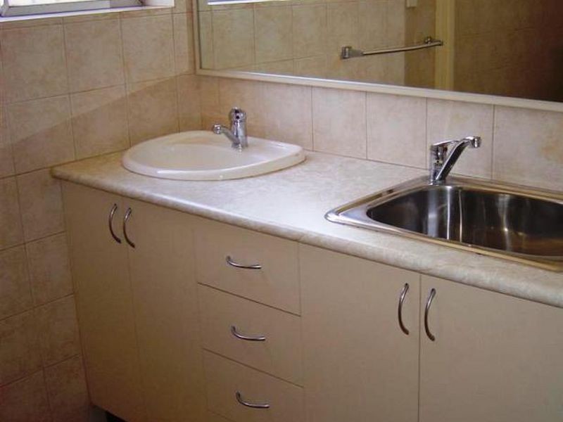 3/3 Acton Avenue, Bentley WA 6102