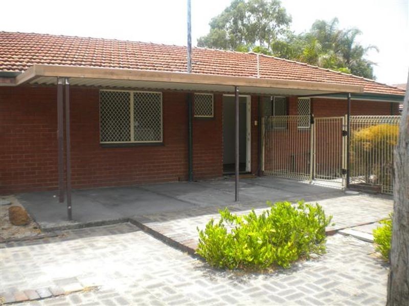 25 Colmar Street, Ferndale WA 6148