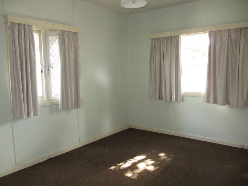11 Corbel Street, Shelley WA 6148