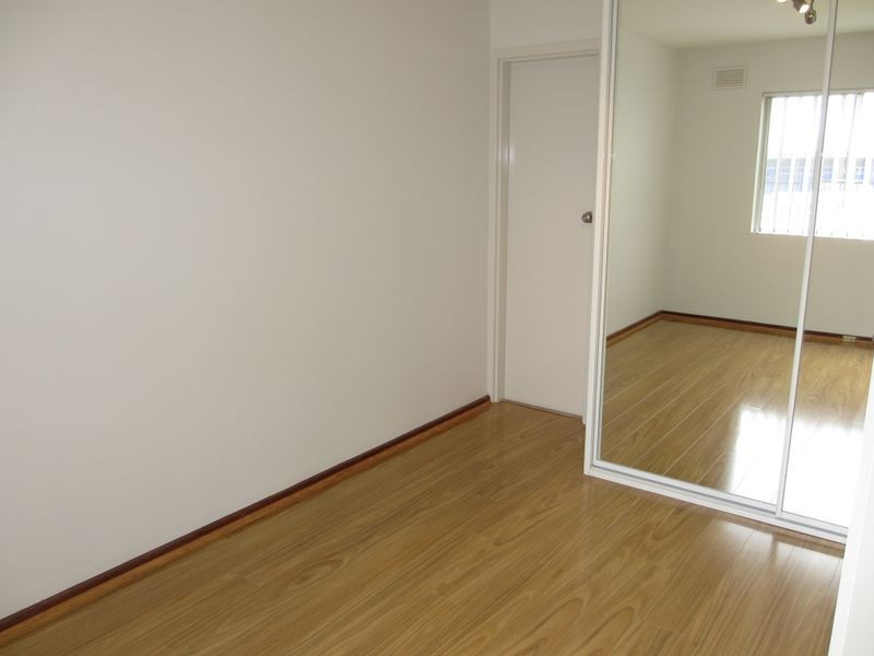 4/1045 Albany Highway, St James WA 6102