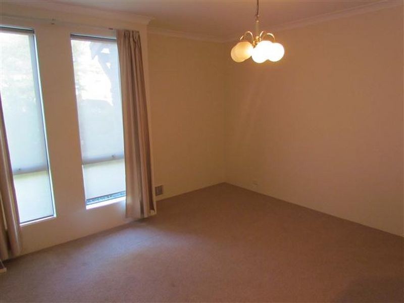 8a Ventnor Avenue, Mount Pleasant WA 6153