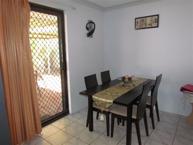 1/23 Golf Road, Parkwood WA 6147