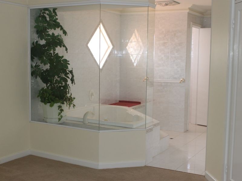 283 Riverton Drive, Shelley WA 6148