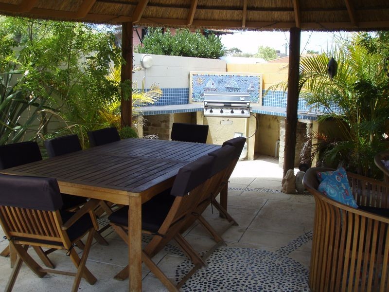 283 Riverton Drive, Shelley WA 6148