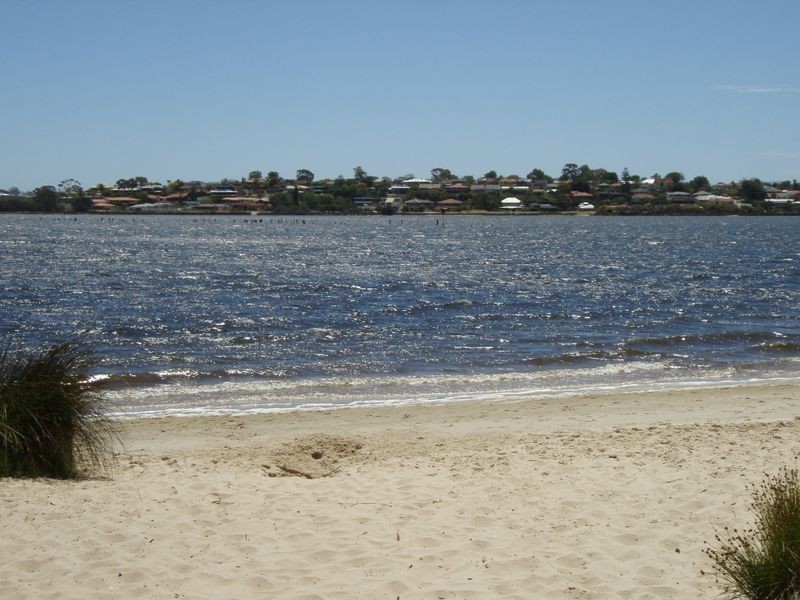 283 Riverton Drive, Shelley WA 6148