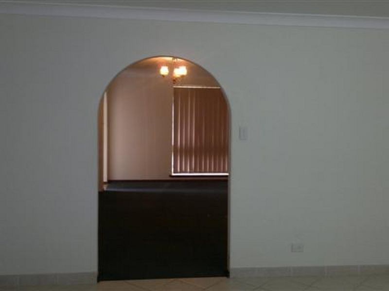 11 Matthew Way, Thornlie WA 6108