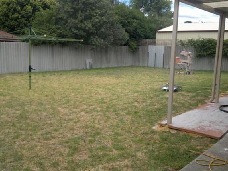 11 Matthew Way, Thornlie WA 6108