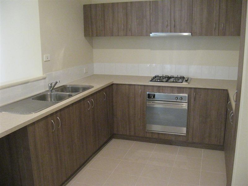 6/36 Fifth Road, Armadale WA 6112