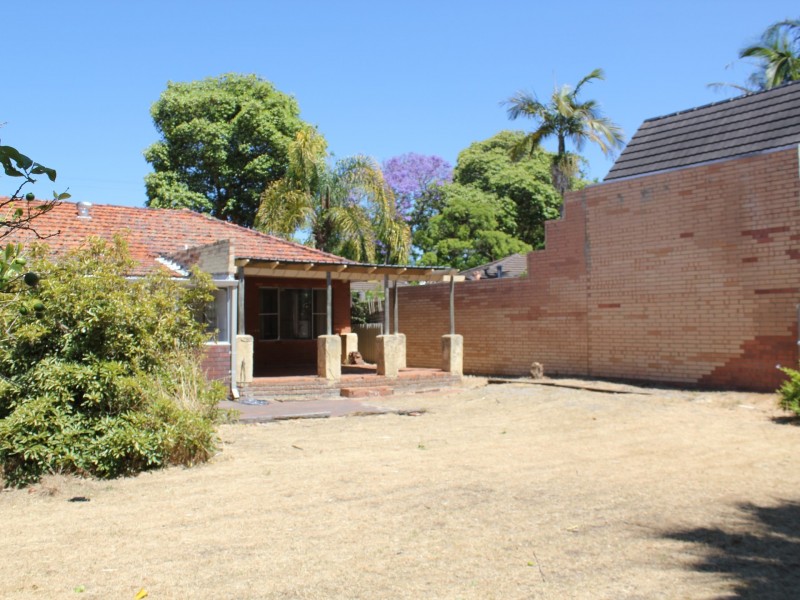 26 Tudor Avenue, Shelley WA 6148
