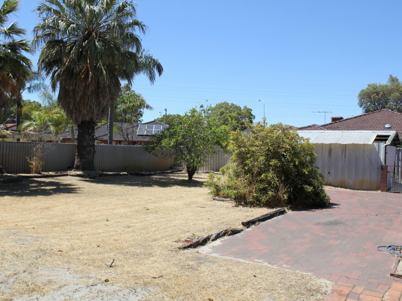 26 Tudor Avenue, Shelley WA 6148