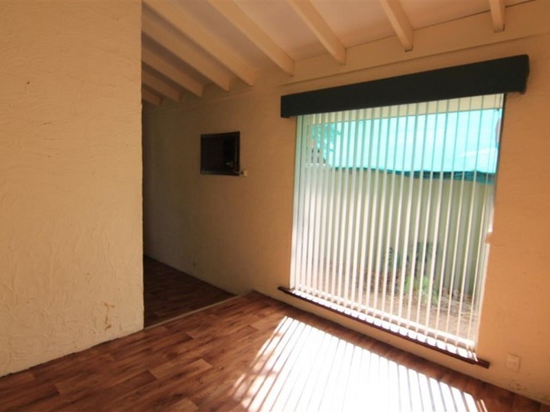 42 Collins Road, Willetton WA 6155
