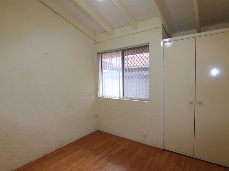 42 Collins Road, Willetton WA 6155