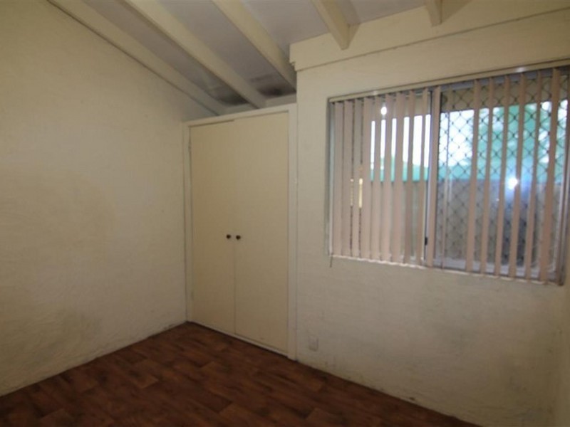 42 Collins Road, Willetton WA 6155