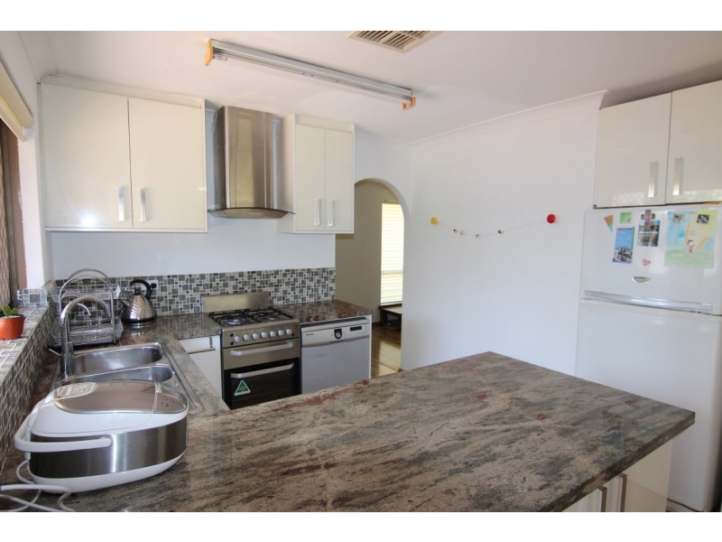 13 Millar Place, Willetton WA 6155