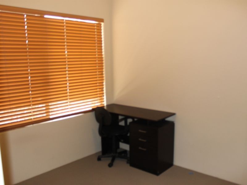 3/22 Edward Street, Queens Park WA 6107