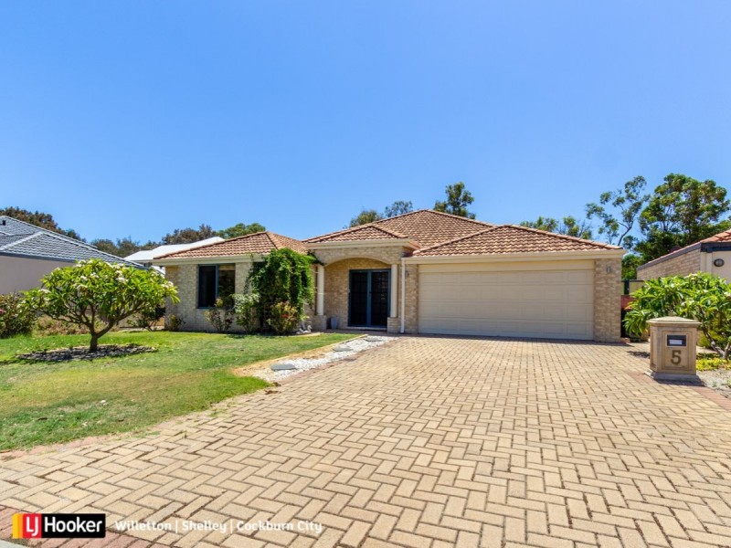 5 Monroe Turn, Success WA 6164