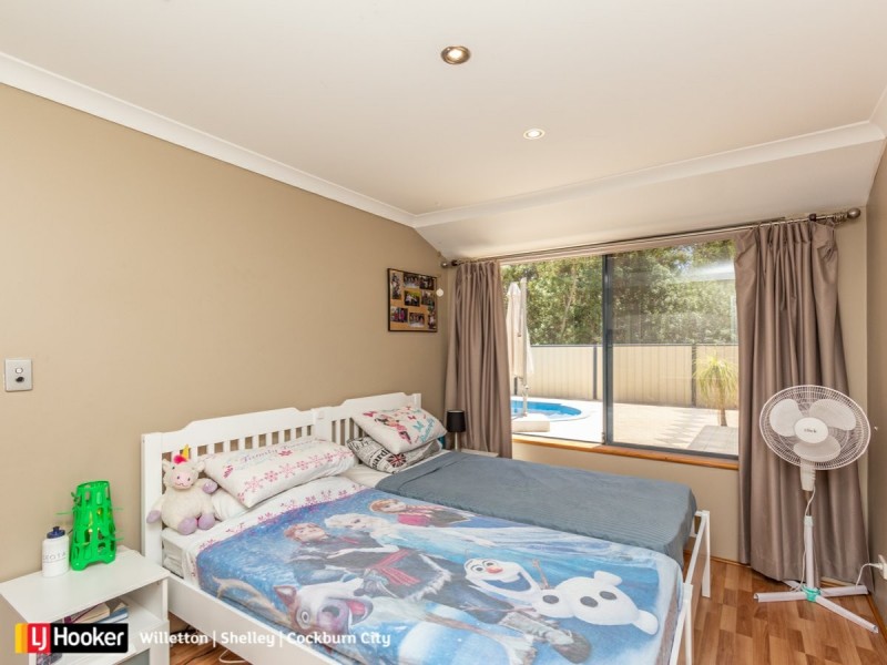 5 Monroe Turn, Success WA 6164