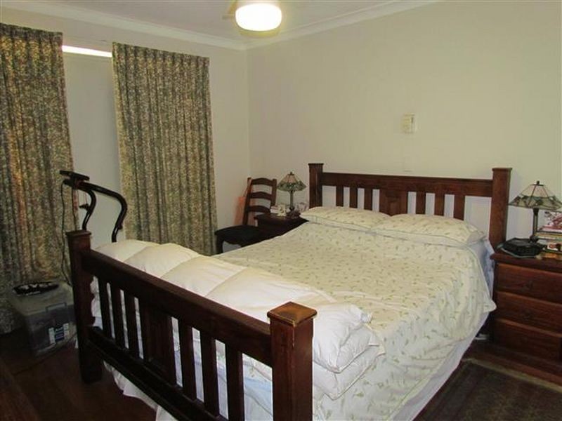 11 Stuart Court, Bateman WA 6150